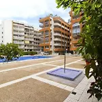 Hogaristic - White Beach Salou - 100 M Beach, Wifi, Pool, 6 Pax